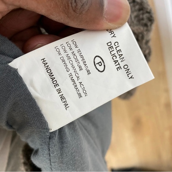 Pachamama Hooded Jumper Zip Heavy Knit 100% Wool Large Brown - Picture 10 of 13